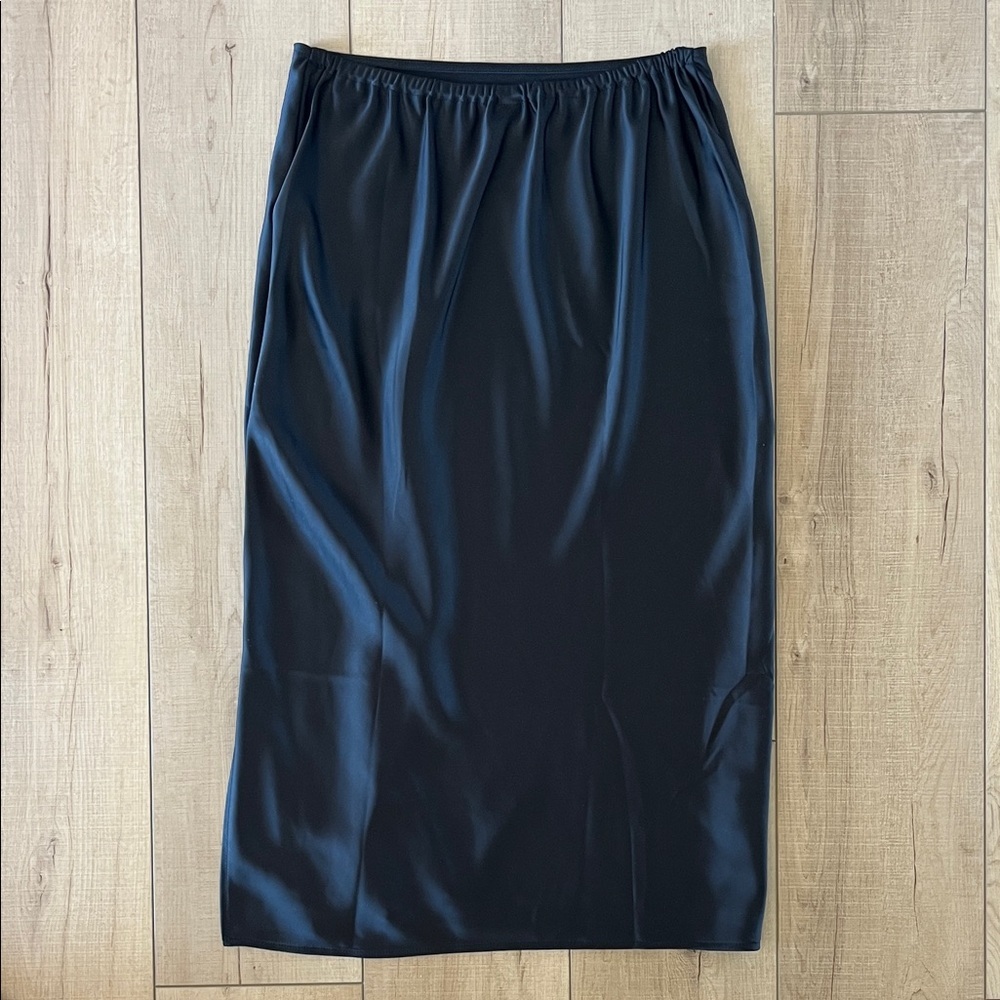 Old Navy Black Satin Midi Skirt - Picture 4 of 4